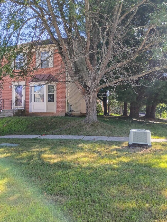 Photo - 8901 Harkate Way
