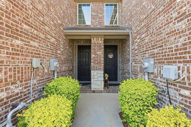 Photo - 982 Mikaela Dr