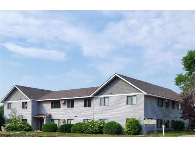 Building Photo - 700 3rd St Rental