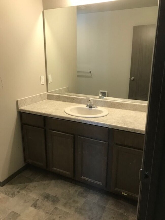 Silverado Apartments