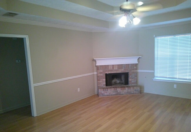 Photo - 4417 Blake Cir