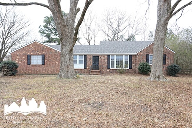Building Photo - 7165 Alexander Rd