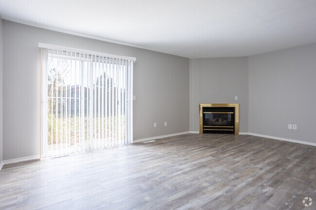 3BR, 2.5BA - 1,800SF - Living Room