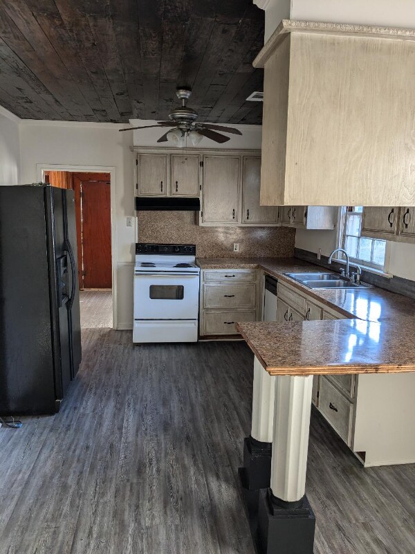 510 E Cedar St House House Rental in Crowley, LA