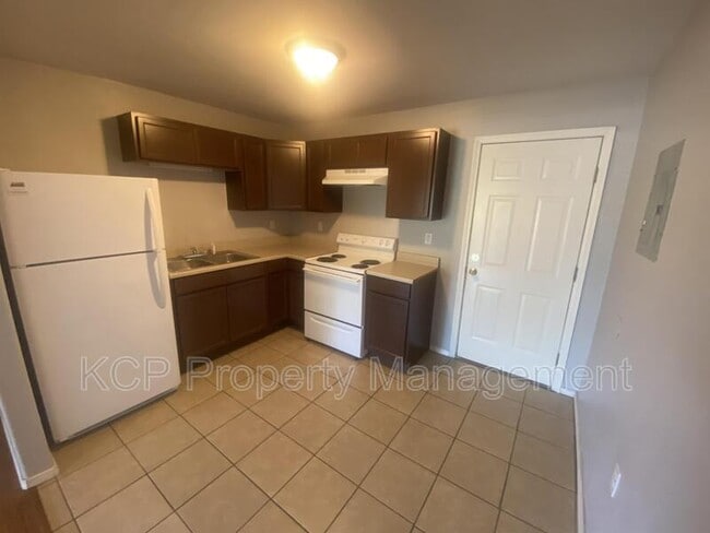 Photo - 115 N Albert Pike Ave