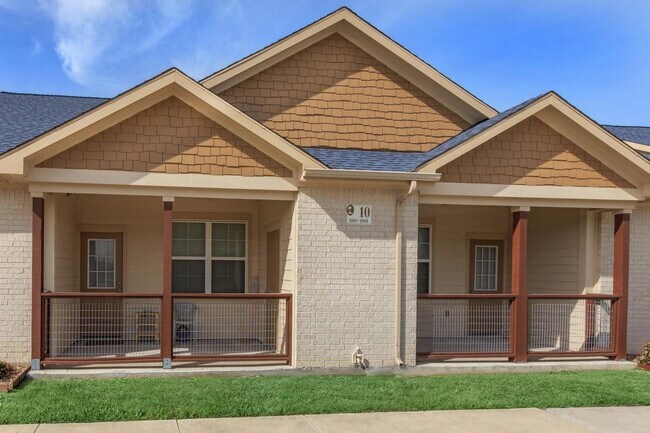 Photo - 4650 Old Brownsville Rd Unit #4650