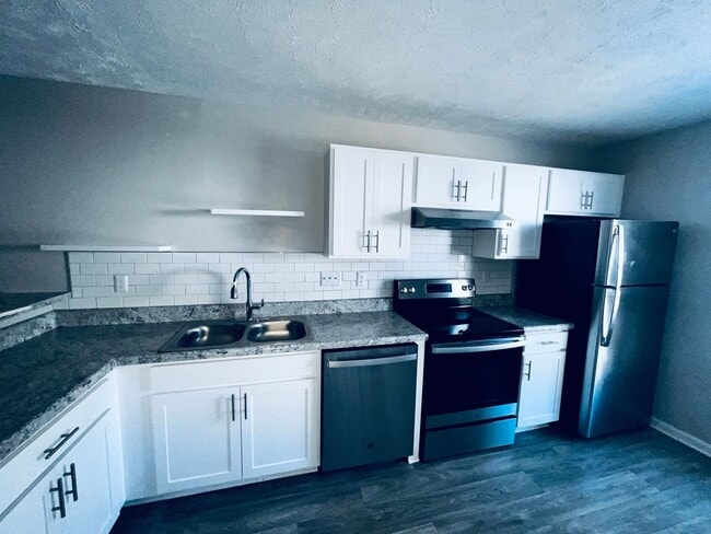 Photo - Woodland Ridge