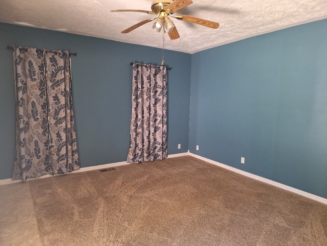 Photo - 116 W 3rd St