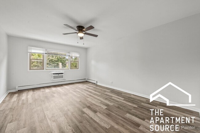 Photo - 7319 N Rogers Ave Unit 201