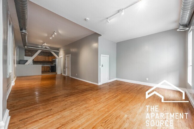 Photo - 1877 N Milwaukee Ave Unit 2