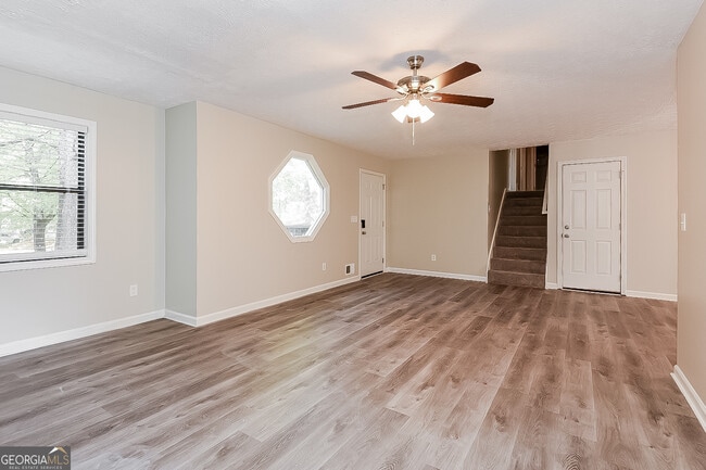 Photo - 8050 Sumit Wood Dr NW