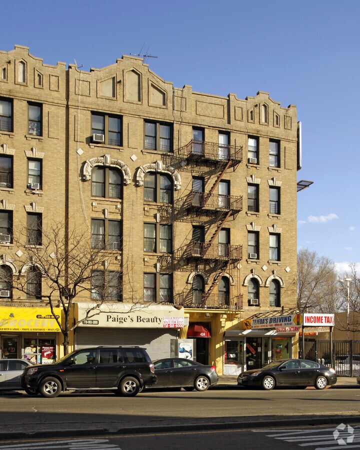 Photo - 430 Grand Concourse