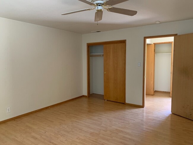 Photo - Cosigners okay =)  4 Large Bedrooms and 2 Full Baths ~ Small Pet Negotiable