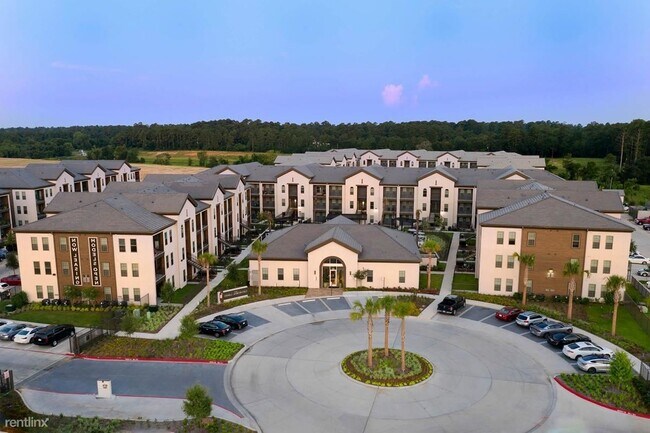 Photo - 3 br, 2 bath Condo - 689 Basilica Bay Dr F...