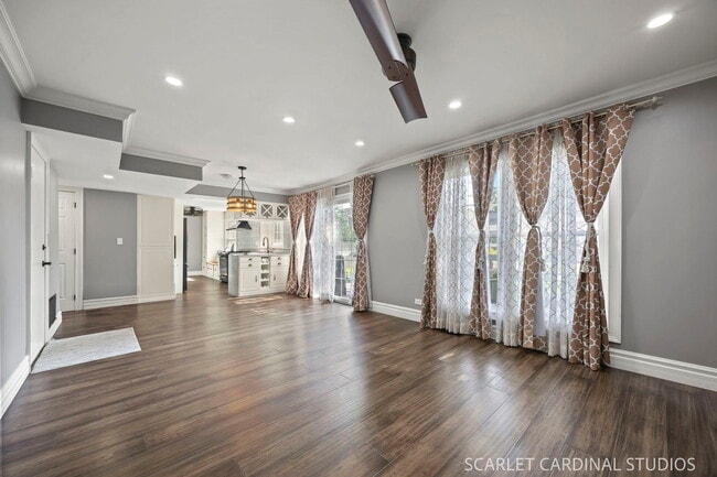 Photo - 309 Newport Ln