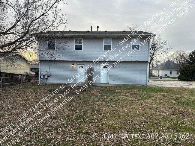 Photo - 926 W Belmont-