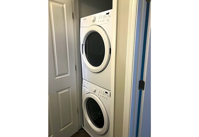 Photo - The Village at Lambert Green (Ohio)