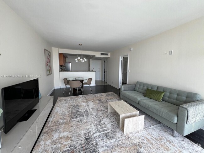 Building Photo - 2030 S Ocean Dr Unit 2102 Rental