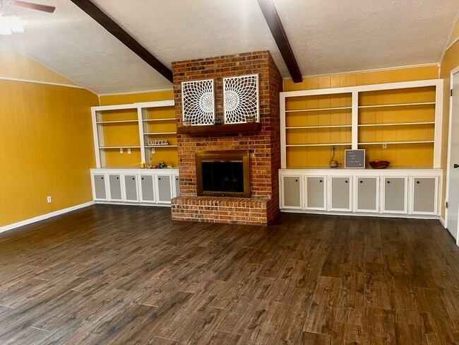 Photo - 2600 Arbor Dr