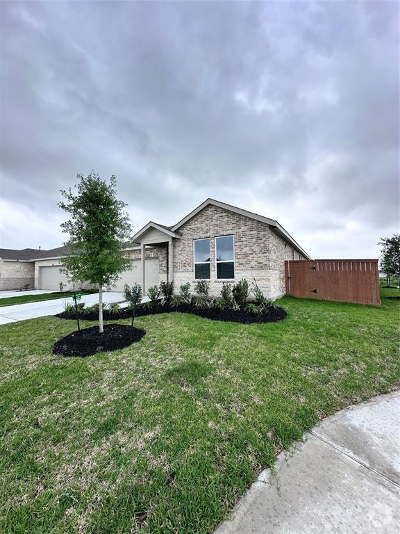 Building Photo - 902 Heaven Dr Rental