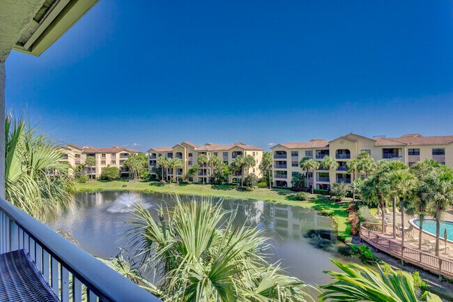 Photo - 500 Uno Lago Dr Unit 402