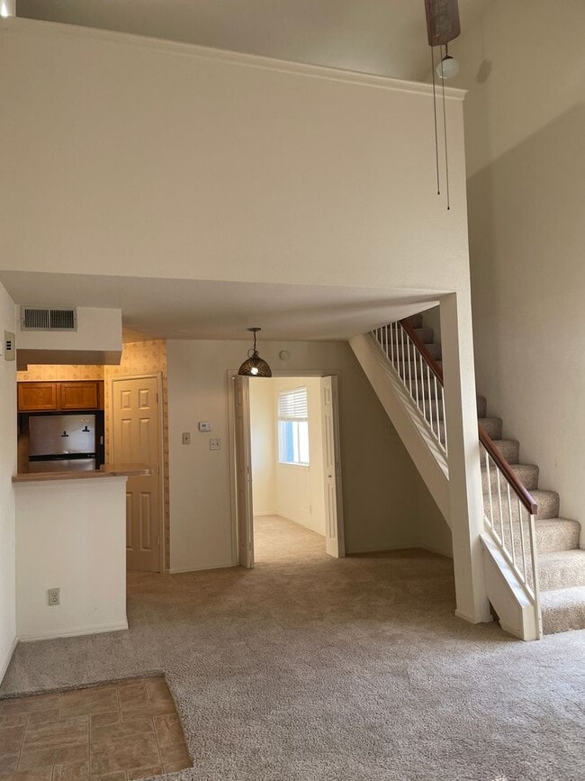 Photo - 2 bedroom 2 full bath loft condo, washer and dryer included