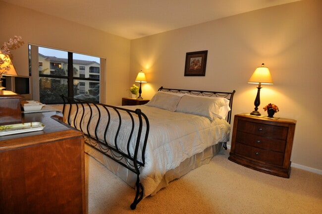 Photo - 200 Uno Lago Dr Unit 201