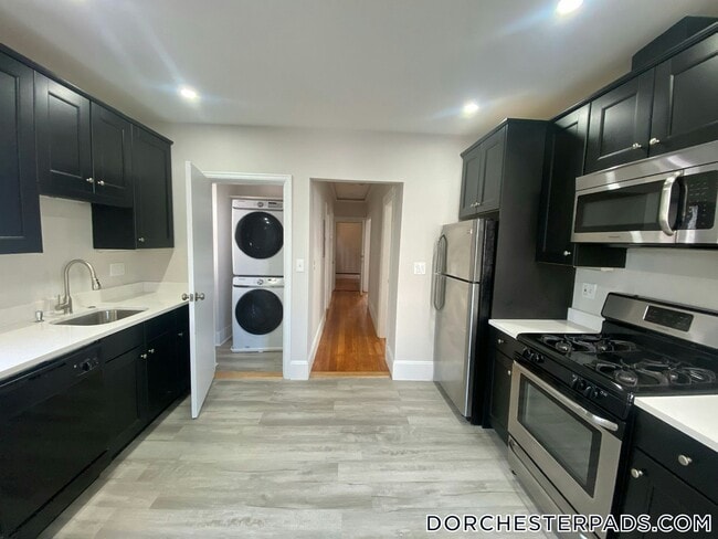 Photo - 71 Saxton St Apartment Unit 2