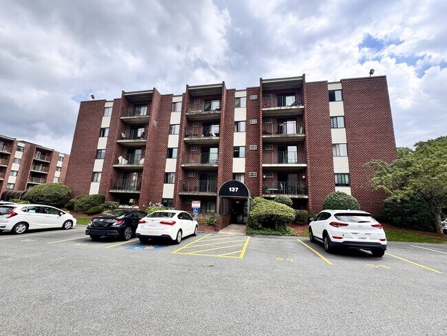 Photo - 137 Franklin St Unit 304