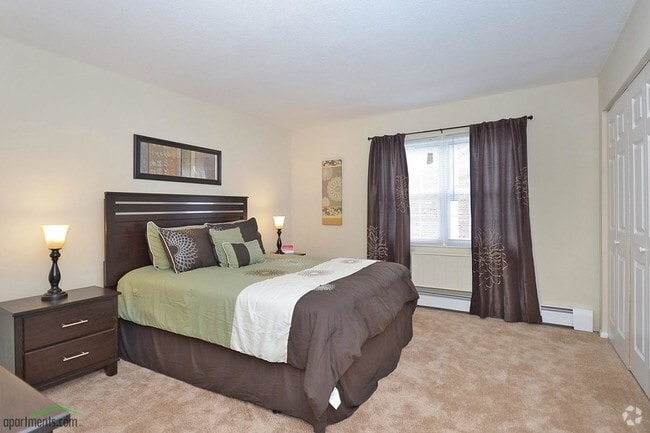 Bedroom - Parkview Apartments