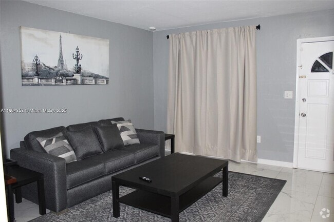 Building Photo - 3400 SW 25th St Rental