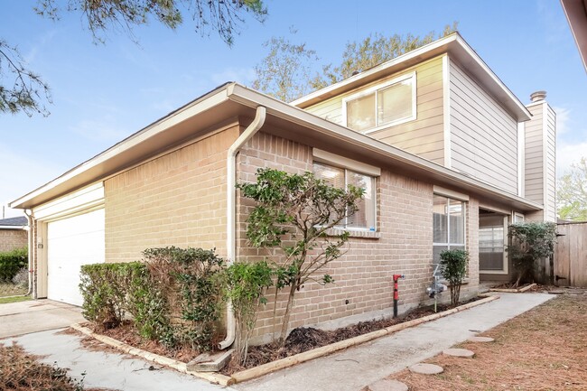 Building Photo - 7819 Terra Cotta Dr