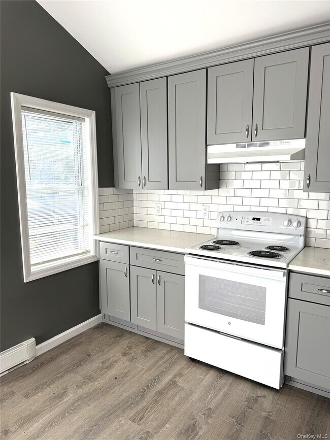 Photo - 21 Collegeview Ave Unit 21-11