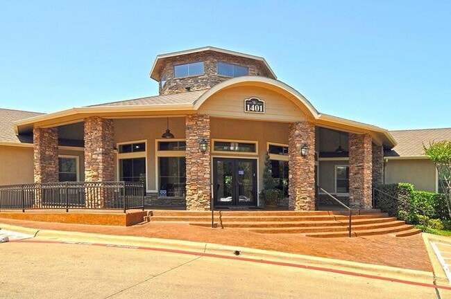 Photo - 1201 Monterrey Blvd Unidad d2