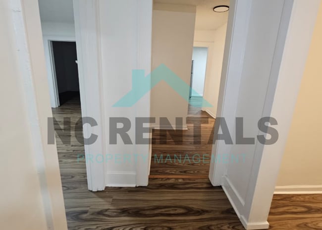 Photo - 124 Depot St