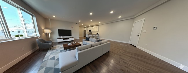 Photo - 1631 Point Breeze Ave Unit #2F