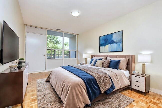 Photo - Champlain Towers