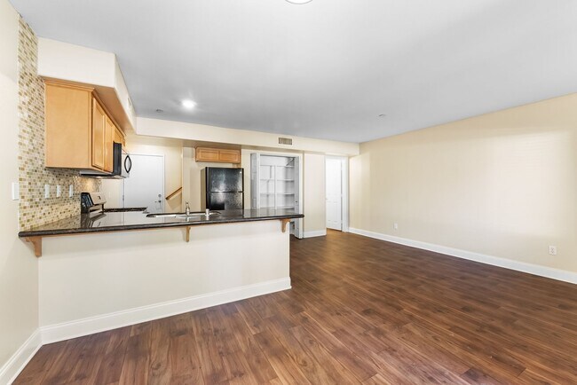 Corona Pointe Townhomes