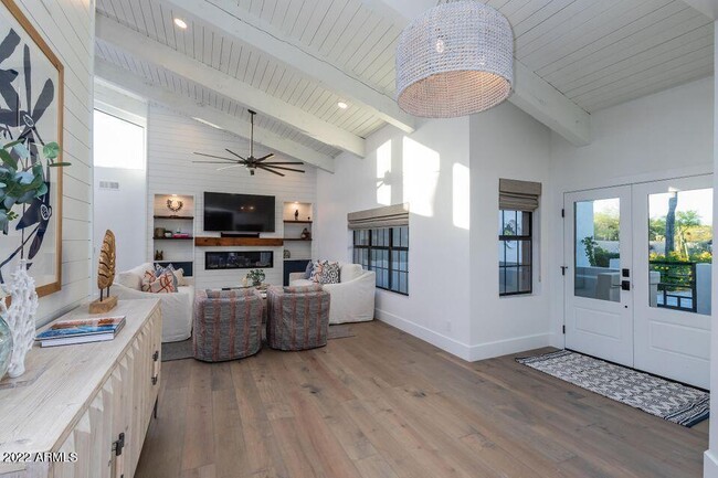 Photo - 22012 N 84th Pl