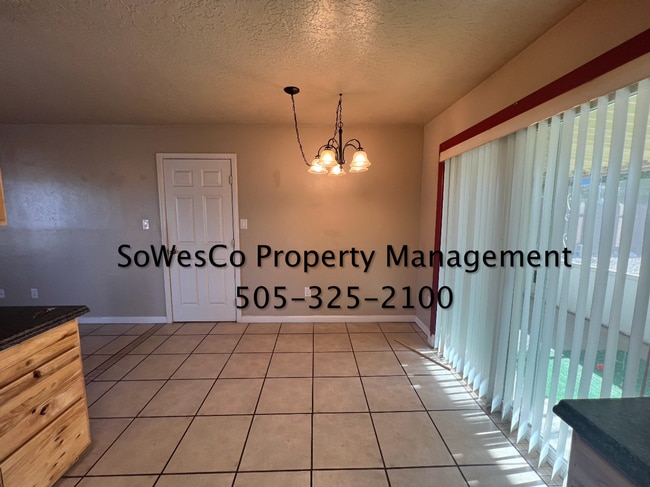 Photo - Beautiful 3 Bedroom Home