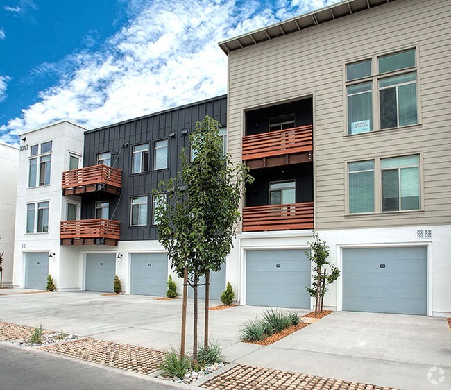 Building Photo - Annadel Rental