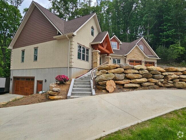 Building Photo - 281 Judson Ridge Rd Rental