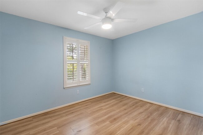 Building Photo - 77 Sugar Grove Ct