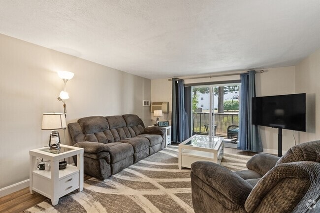 Building Photo - 46 Greentree Ln Unit 16 Rental