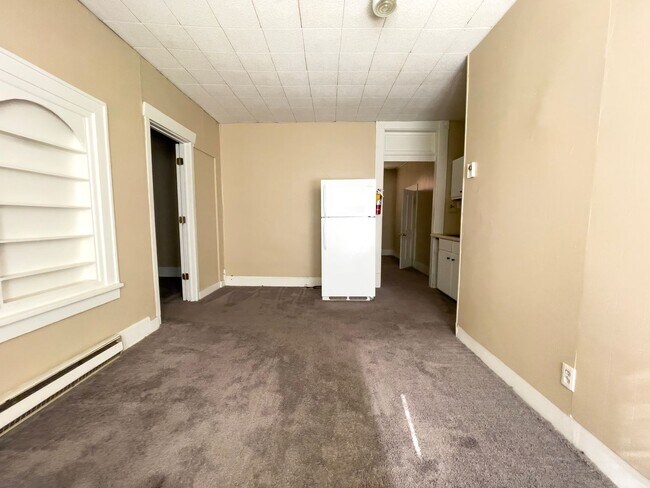 Photo - PRELEASING for AUGUST! Close to Campus Unit 216C