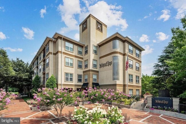 Building Photo - 11800 Old Georgetown Rd Unit 1207 Rental