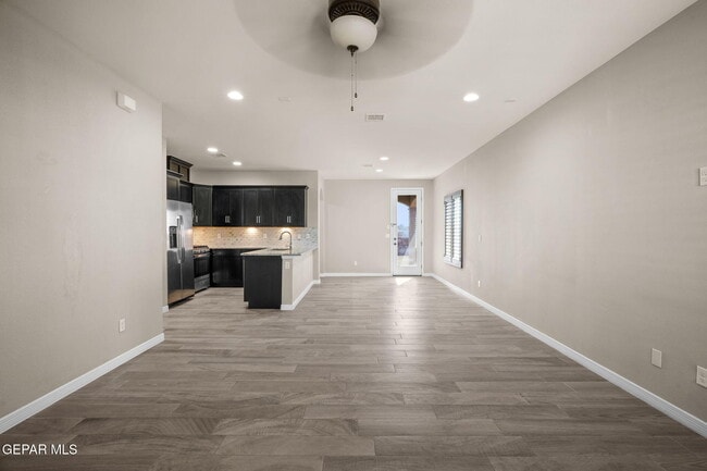 Photo - 12926 Terrington Ave