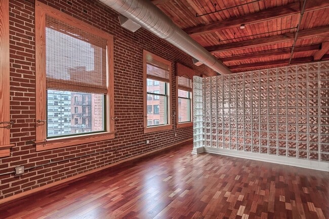 Photo - Huge Luxury 2 Story Condo with Private Roo... Unit #506