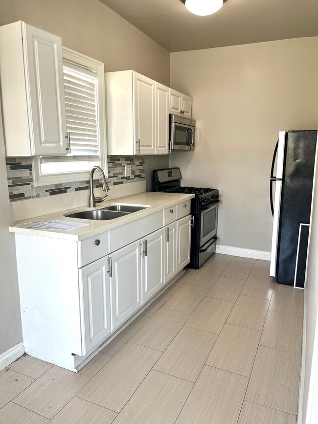 Photo - 250 S Kenmore Ave Unidad 408