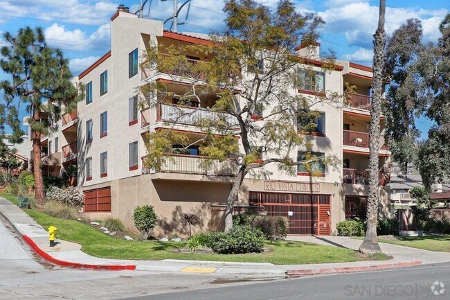 Building Photo - 1065 Fresno St Unit 1065 Fresno St #6 Rental